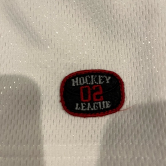 NWOT Old Navy hockey shirt - Picture 7 of 12